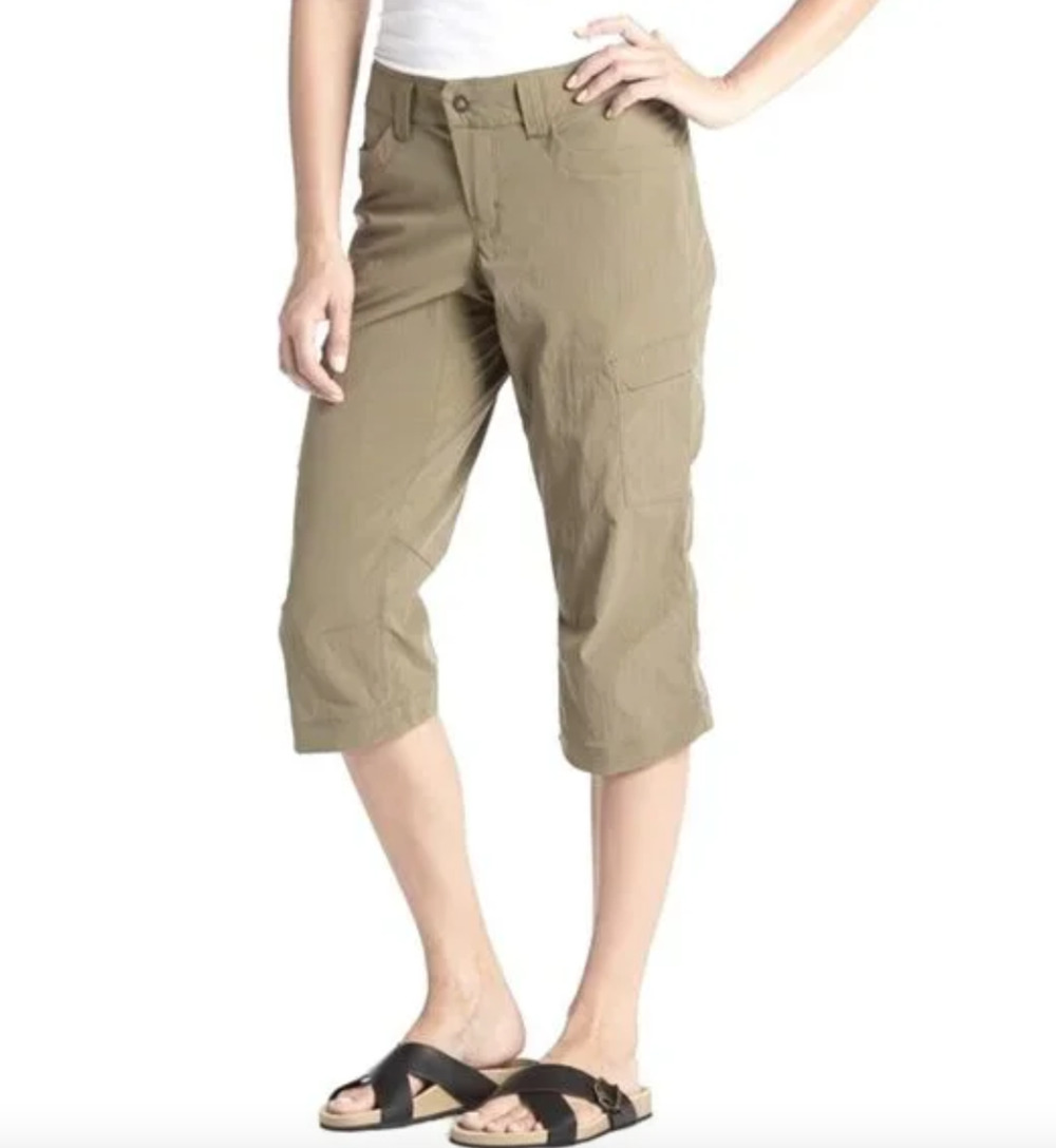 Arc’teryx Parapet Capri Women’s pants Size 10, Tan Nude color, cargo style